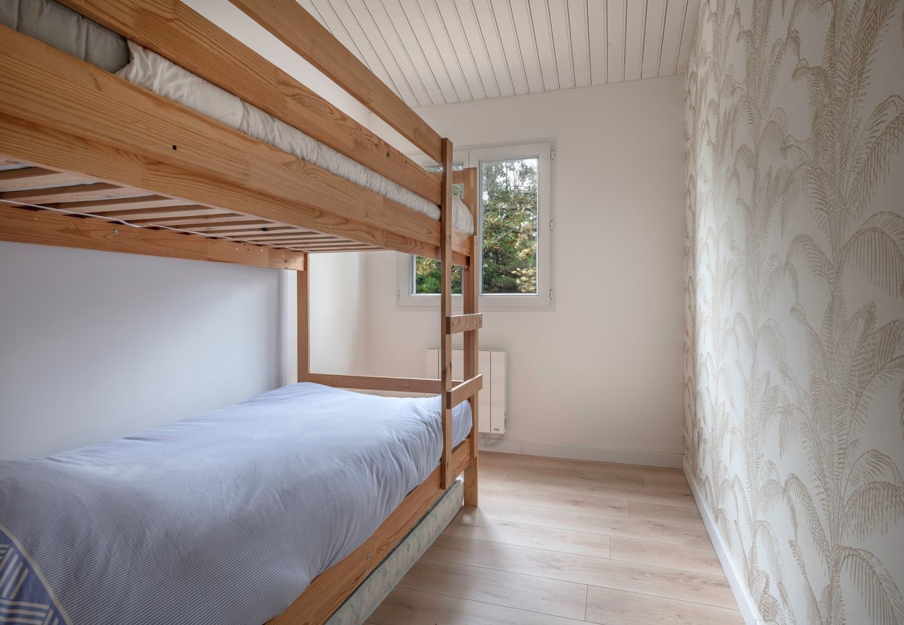 Ferienhaus in La Bernerie-en-Retz -  Haus für 8 Personen, mit Whirlpool, 200 m vom Strand entfernt