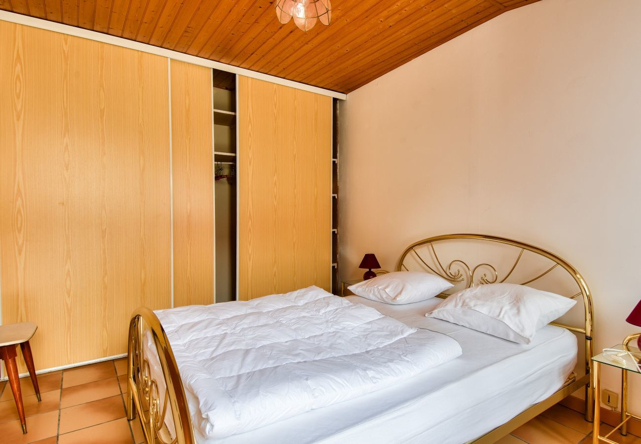 Ferienhaus in Noirmoutier-en-l´Ile - Stadtzentrum - Haus für 4 mit schönem Hof