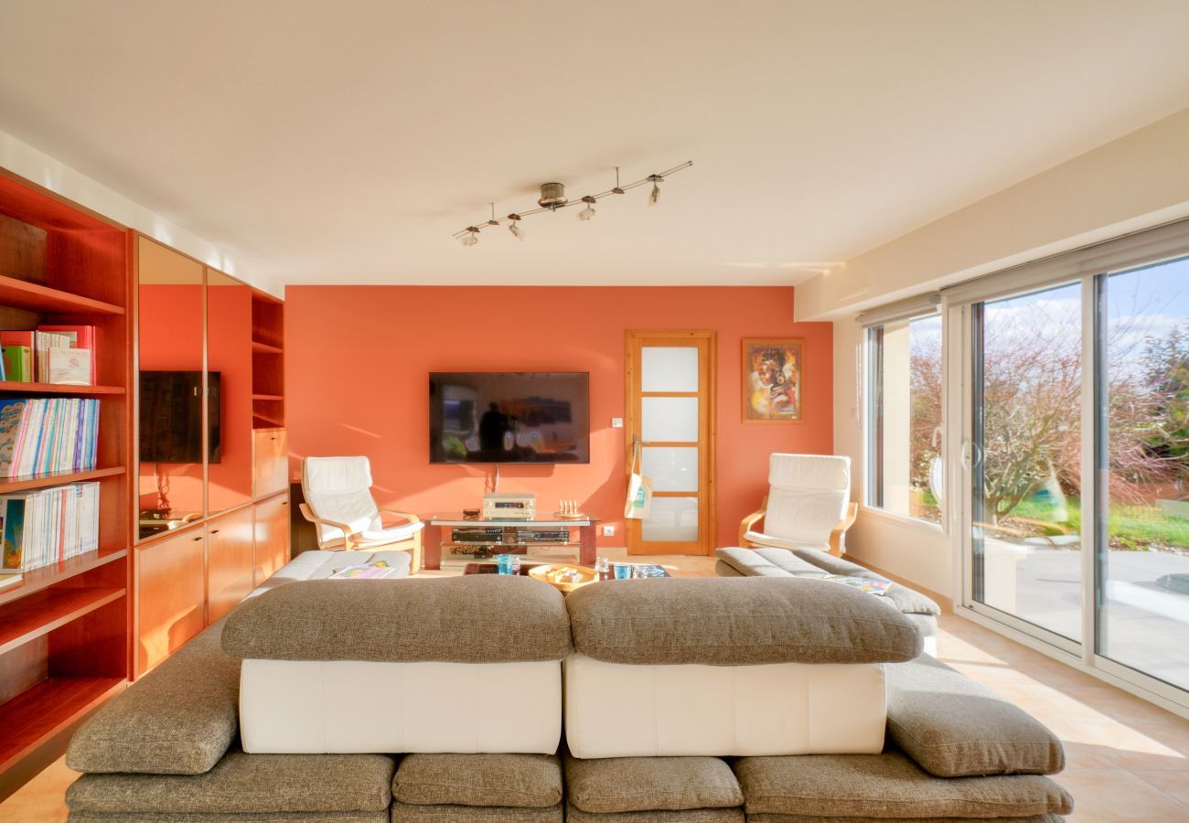 Ferienhaus in Plonéour-Lanvern - Land Bigouden, Haus für 8 mit Pool