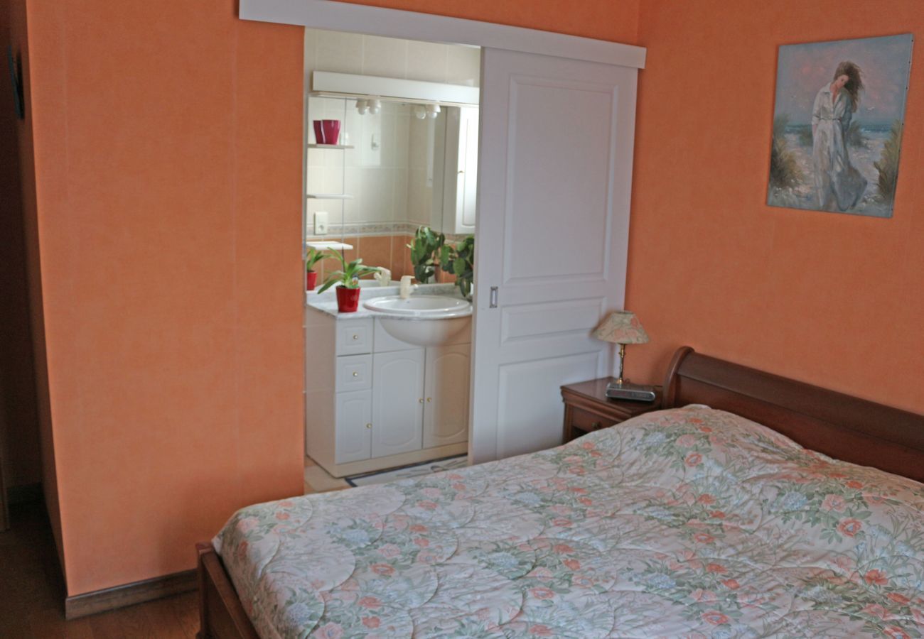 Ferienhaus in Le Pouliguen -  Schwimmbad - Familienhaus - 6 Personen