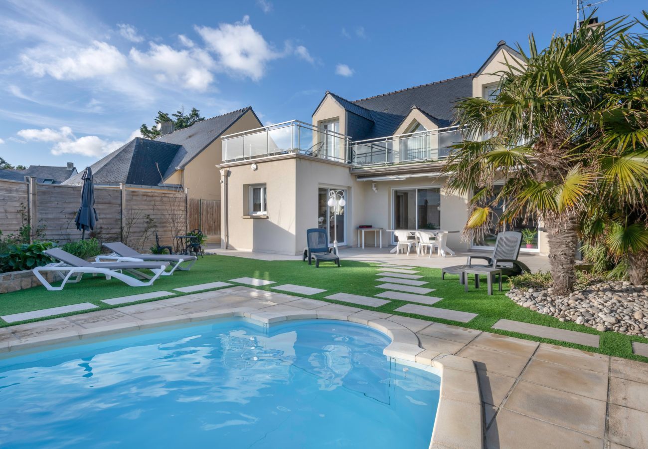 Ferienhaus in Le Pouliguen -  Schwimmbad - Familienhaus - 6 Personen