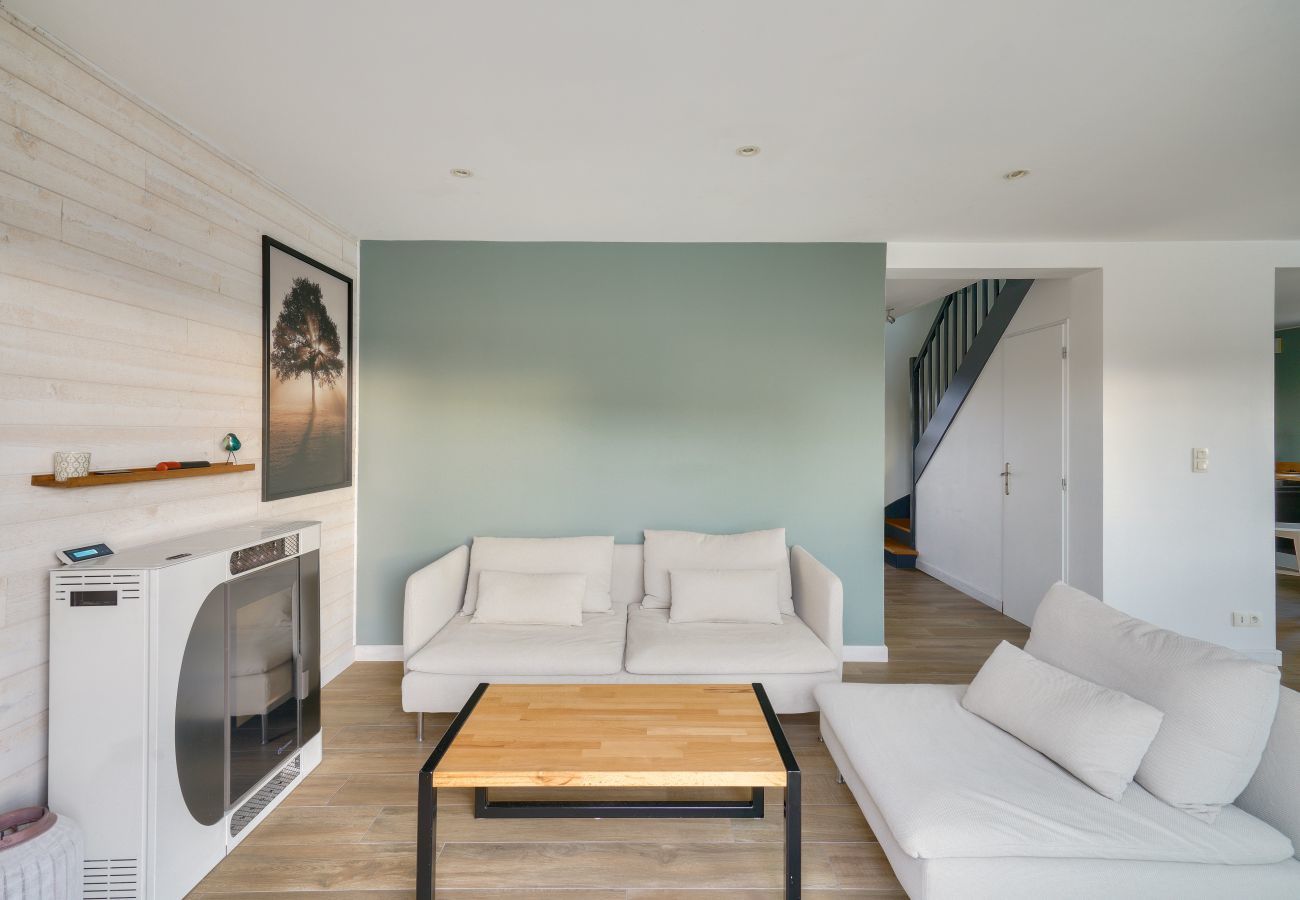 Ferienhaus in Plobannalec-Lesconil - Haus mit Pool für 8 - 500m zum Strand