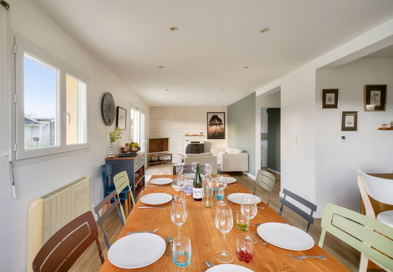 Ferienhaus in Plobannalec-Lesconil - Haus mit Pool für 8 - 500m zum Strand