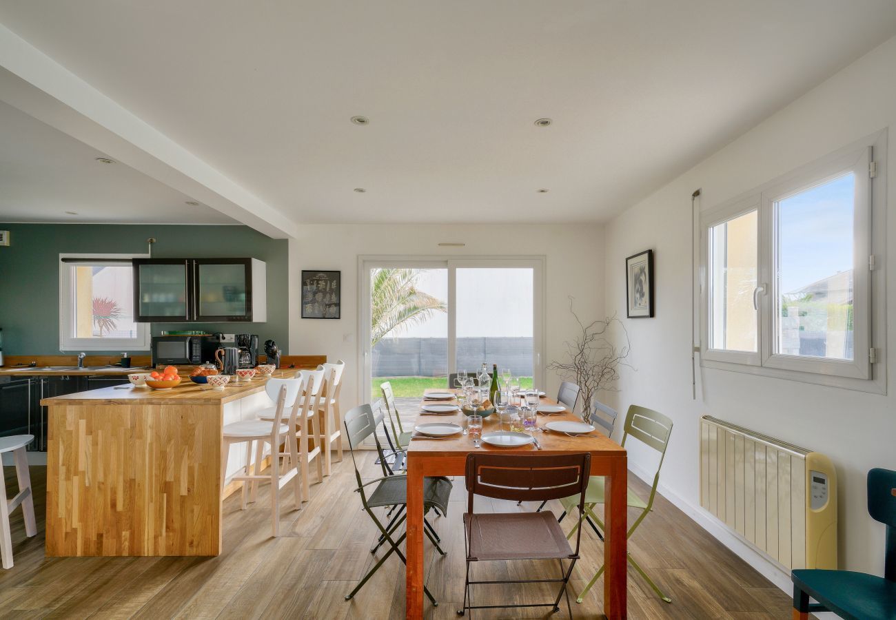 Ferienhaus in Plobannalec-Lesconil - Haus mit Pool für 8 - 500m zum Strand