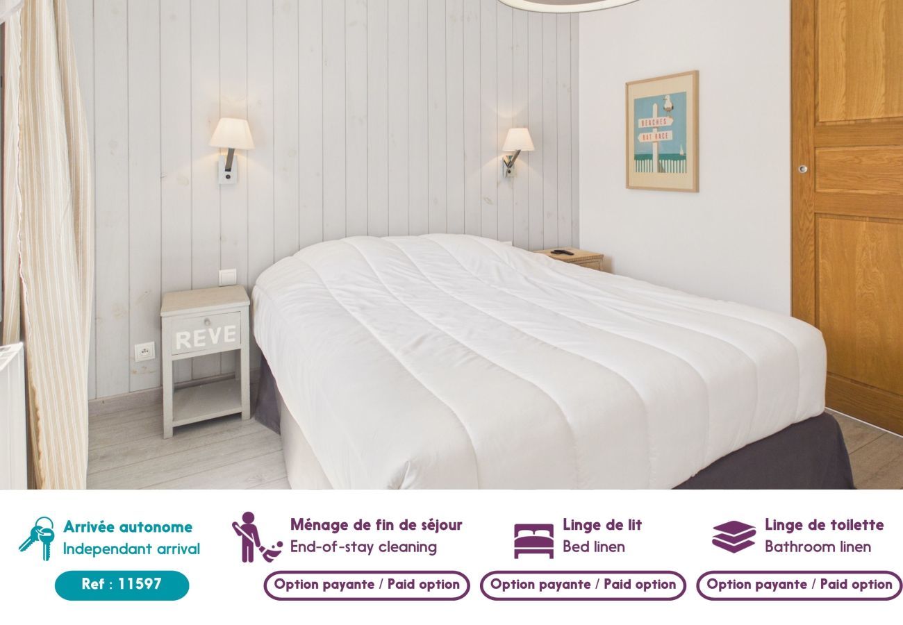 Ferienhaus in Saint-Martin-de-Ré - Haus mit Pool für 4 Erwachsene und 2 Kinder