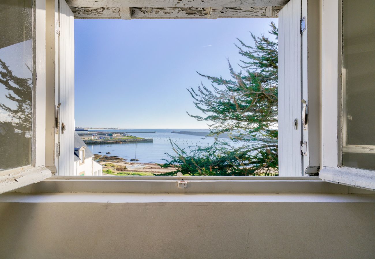 Ferienhaus in Plobannalec-Lesconil - Blick auf den Hafen - Haus für 10 mit Garten
