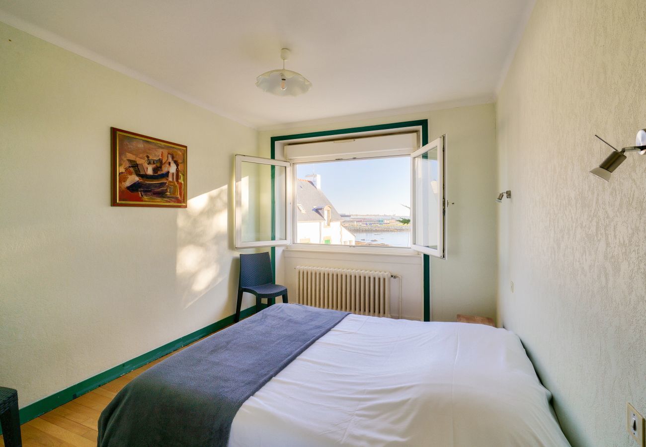 Ferienhaus in Plobannalec-Lesconil - Blick auf den Hafen - Haus für 10 mit Garten