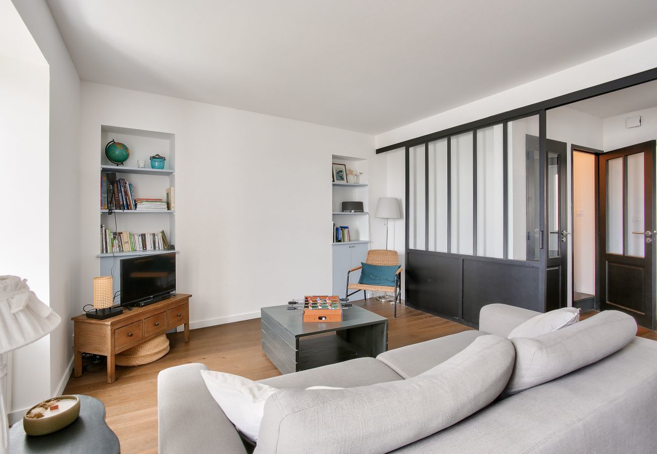 Ferienhaus in La Ville-ès-Nonais - Meerblick - Privater Zugang zur Strandpromenade