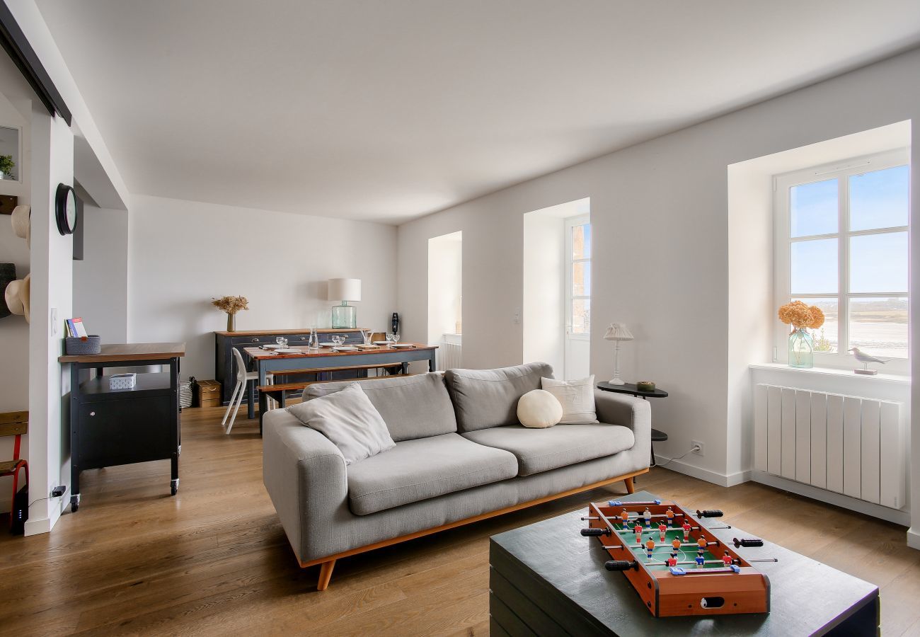 Ferienhaus in La Ville-ès-Nonais - Meerblick - Privater Zugang zur Strandpromenade