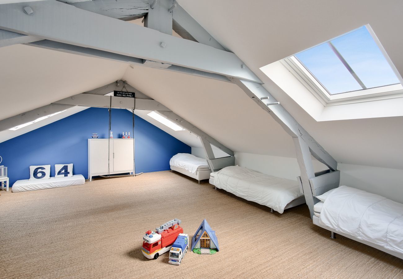 Ferienhaus in La Ville-ès-Nonais - Meerblick - Privater Zugang zur Strandpromenade