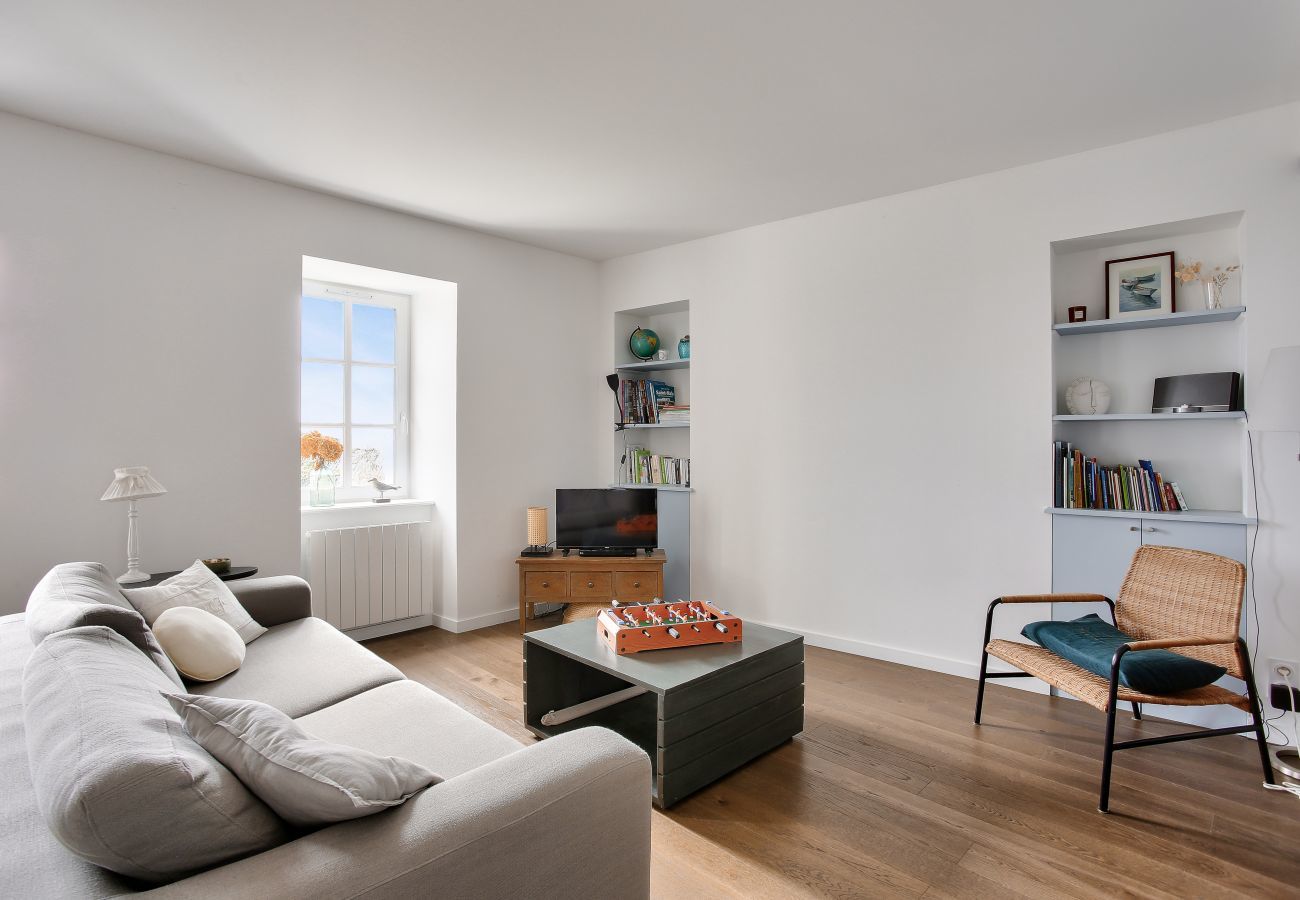 Ferienhaus in La Ville-ès-Nonais - Meerblick - Privater Zugang zur Strandpromenade