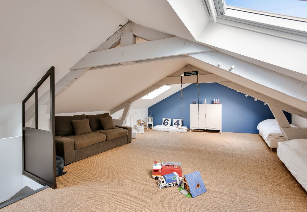 Ferienhaus in La Ville-ès-Nonais - Meerblick - Privater Zugang zur Strandpromenade