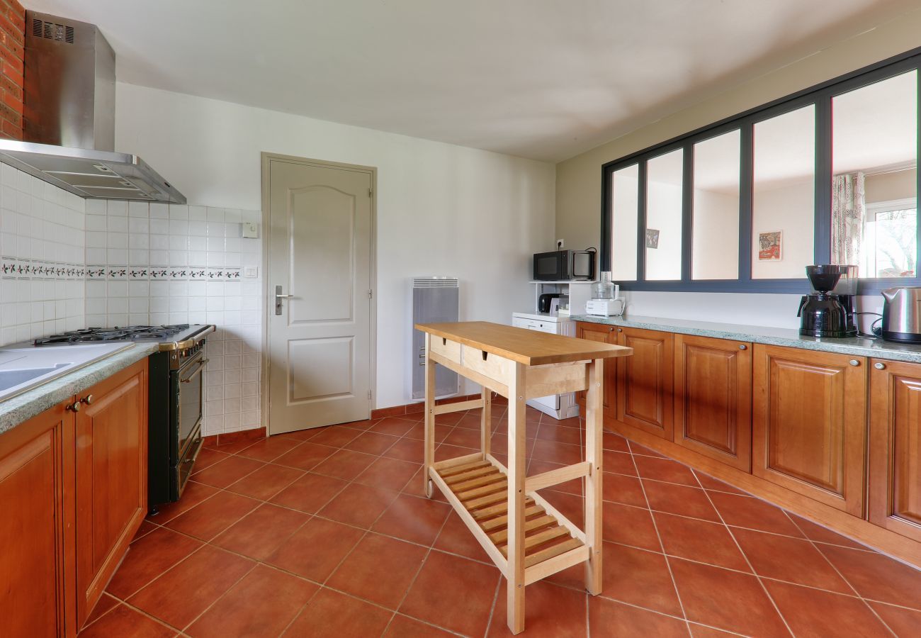 Ferienhaus in Le Tour-du-Parc - Haus 4 Schlafzimmer und Garten - Tour du Parc