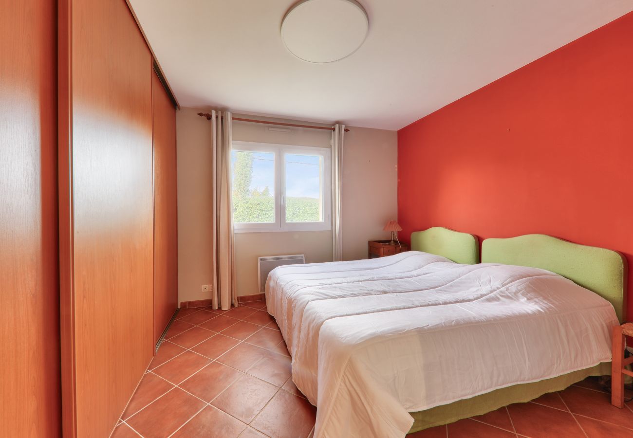 Ferienhaus in Le Tour-du-Parc - Haus 4 Schlafzimmer und Garten - Tour du Parc