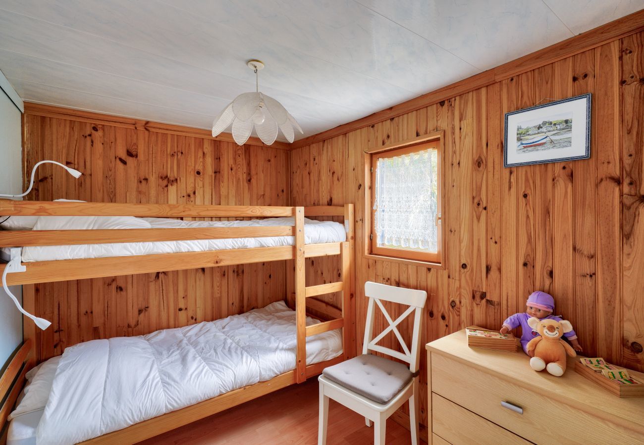 Chalet in Loctudy - 800m vom Strand, gemütliches Chalet für 4 Personen
