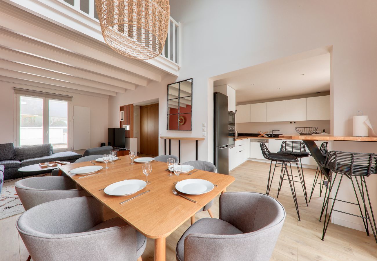 Ferienhaus in Arzon - Strände, pool und Entspannung für 8 - Arzon