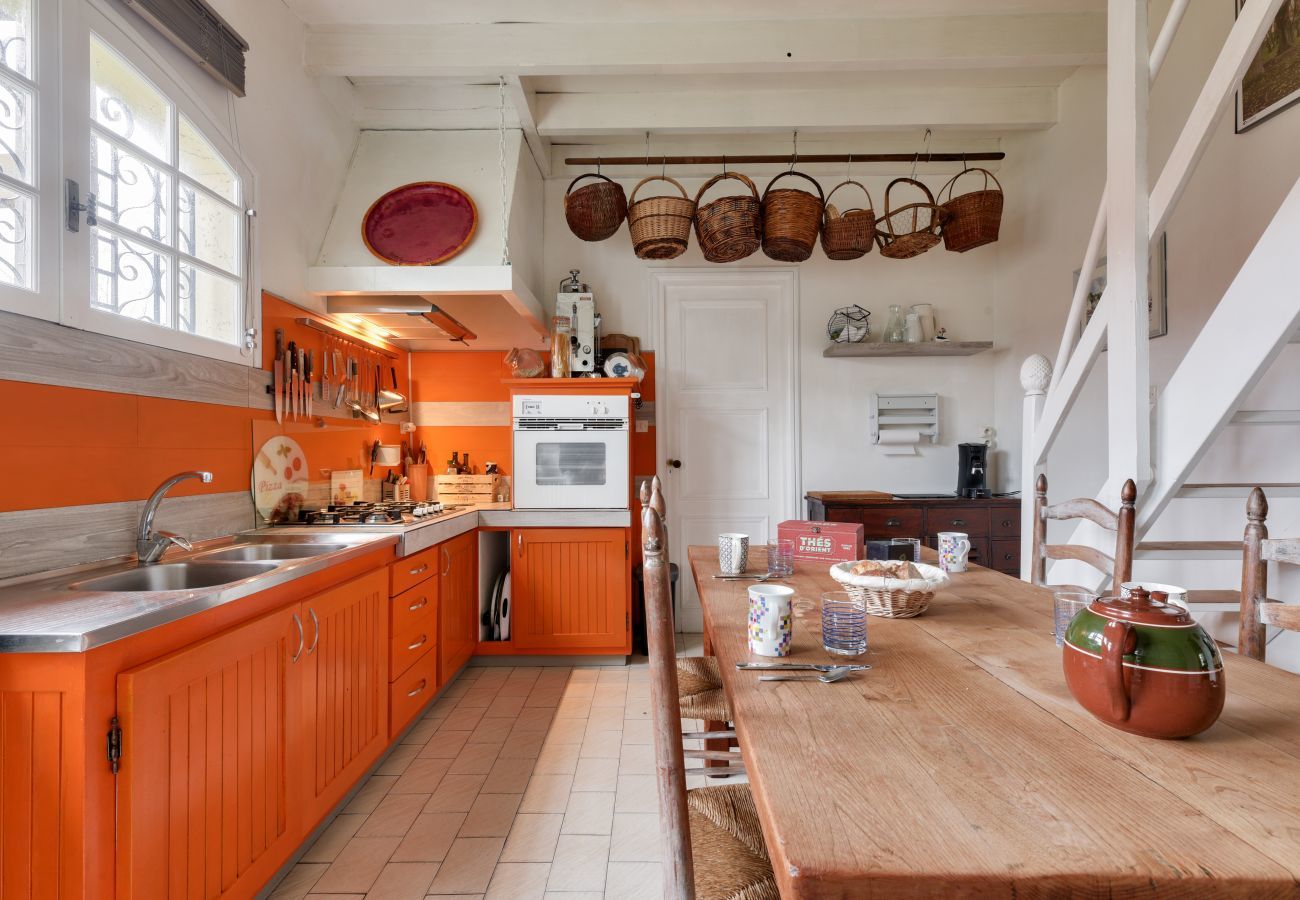 Ferienhaus in Arès - 750m vom Strand von Arès, Familienhaus für 6 Pers