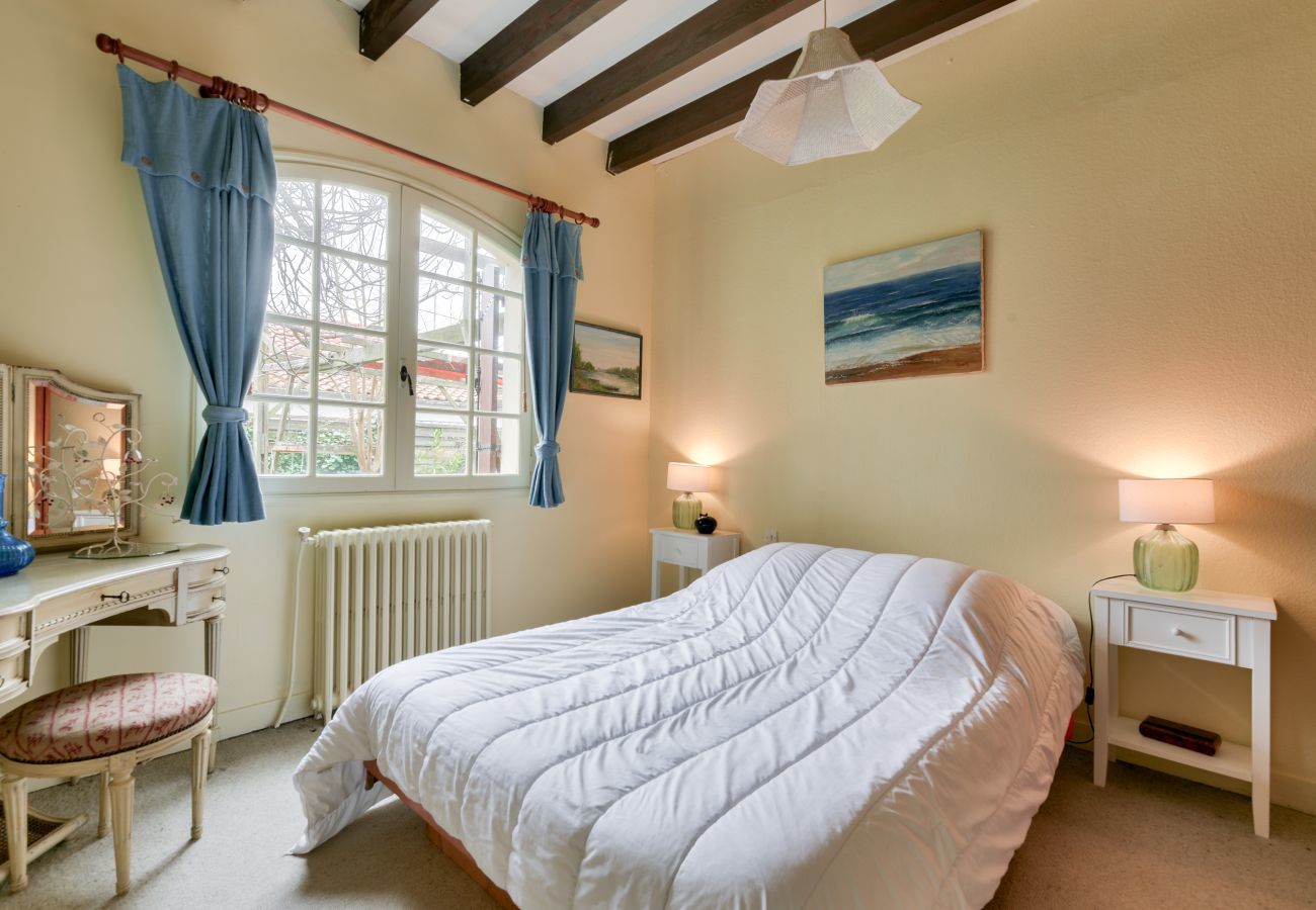 Ferienhaus in Arès - 750m vom Strand von Arès, Familienhaus für 6 Pers