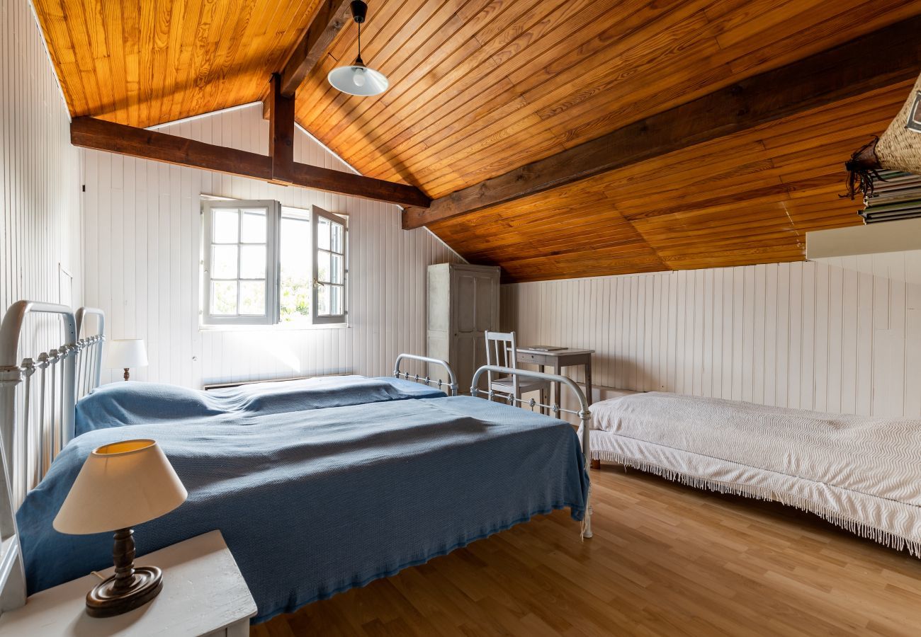 Ferienhaus in Andernos-les-Bains - 400m vom Strand entfernt, Haus für 12 mit Pool