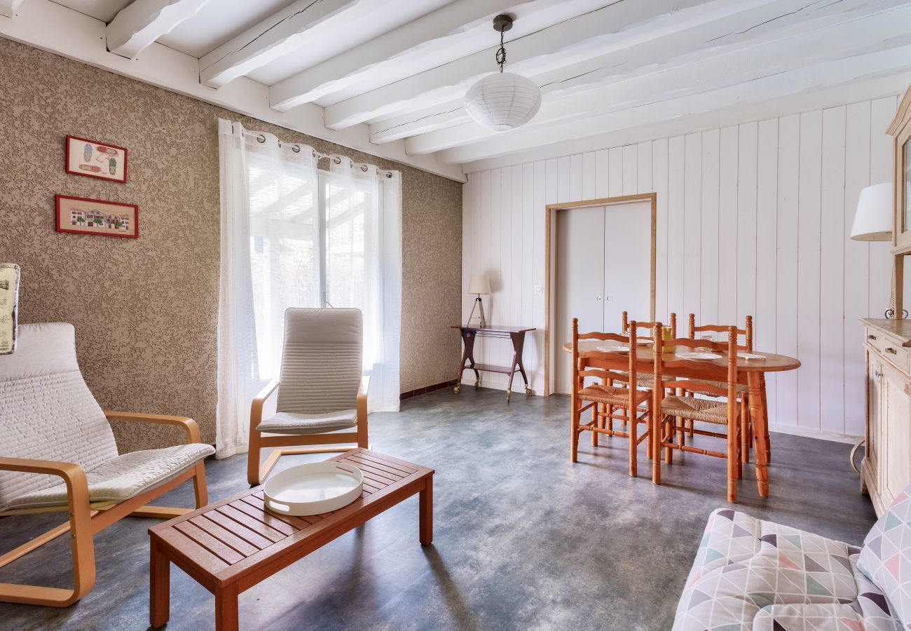 Ferienhaus in Andernos-les-Bains - 400m vom Strand entfernt, Haus für 12 mit Pool