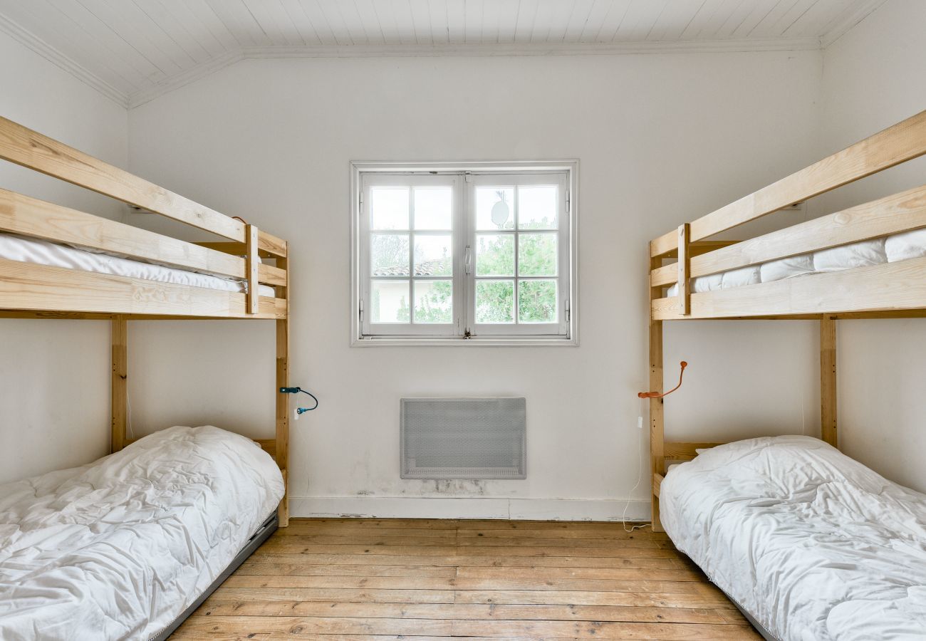 Ferienhaus in Andernos-les-Bains - Haus für 10 - Garten - 600 m zum Strand
