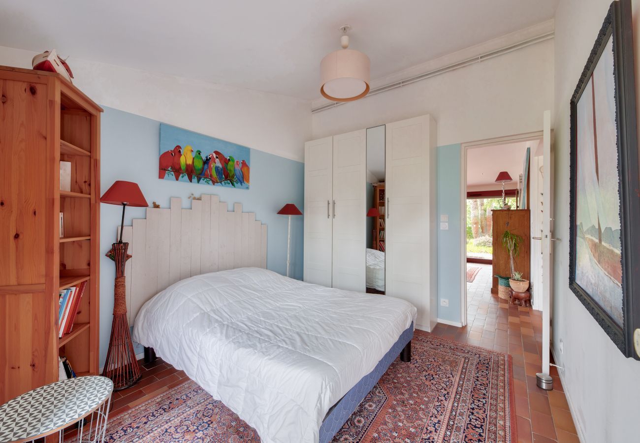 Ferienhaus in Andernos-les-Bains - Haus für 8 mit Garten und Terrasse - Ruhig