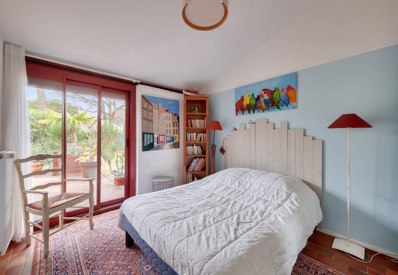 Ferienhaus in Andernos-les-Bains - Haus für 8 mit Garten und Terrasse - Ruhig