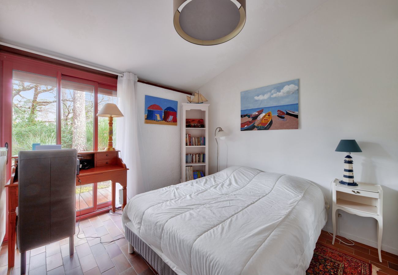 Ferienhaus in Andernos-les-Bains - Haus für 8 mit Garten und Terrasse - Ruhig