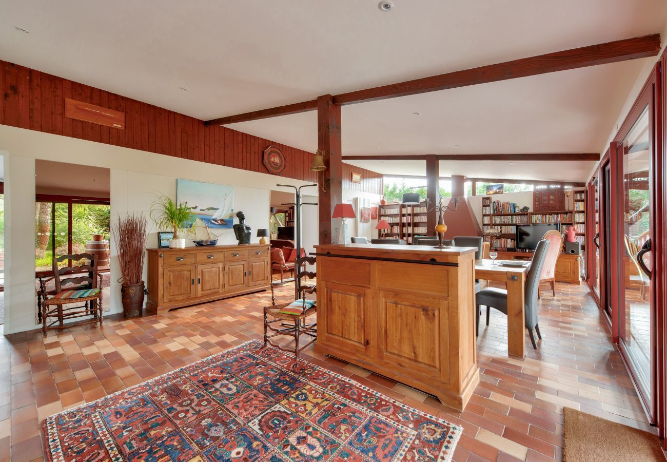 Ferienhaus in Andernos-les-Bains - Haus für 8 mit Garten und Terrasse - Ruhig