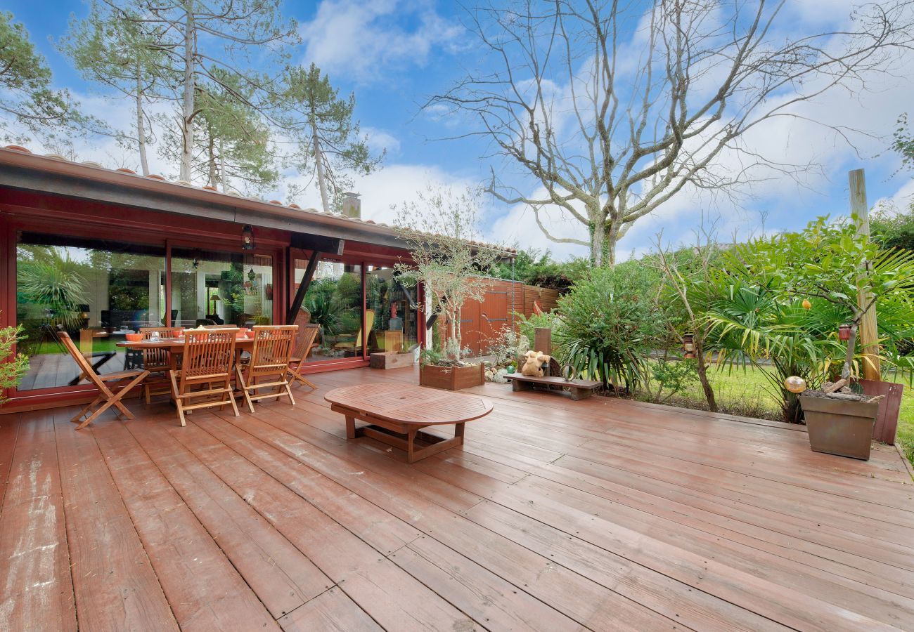 Ferienhaus in Andernos-les-Bains - Haus für 8 mit Garten und Terrasse - Ruhig