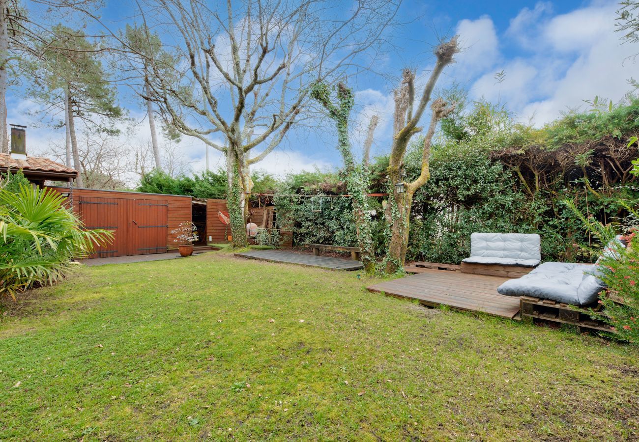 Ferienhaus in Andernos-les-Bains - Haus für 8 mit Garten und Terrasse - Ruhig