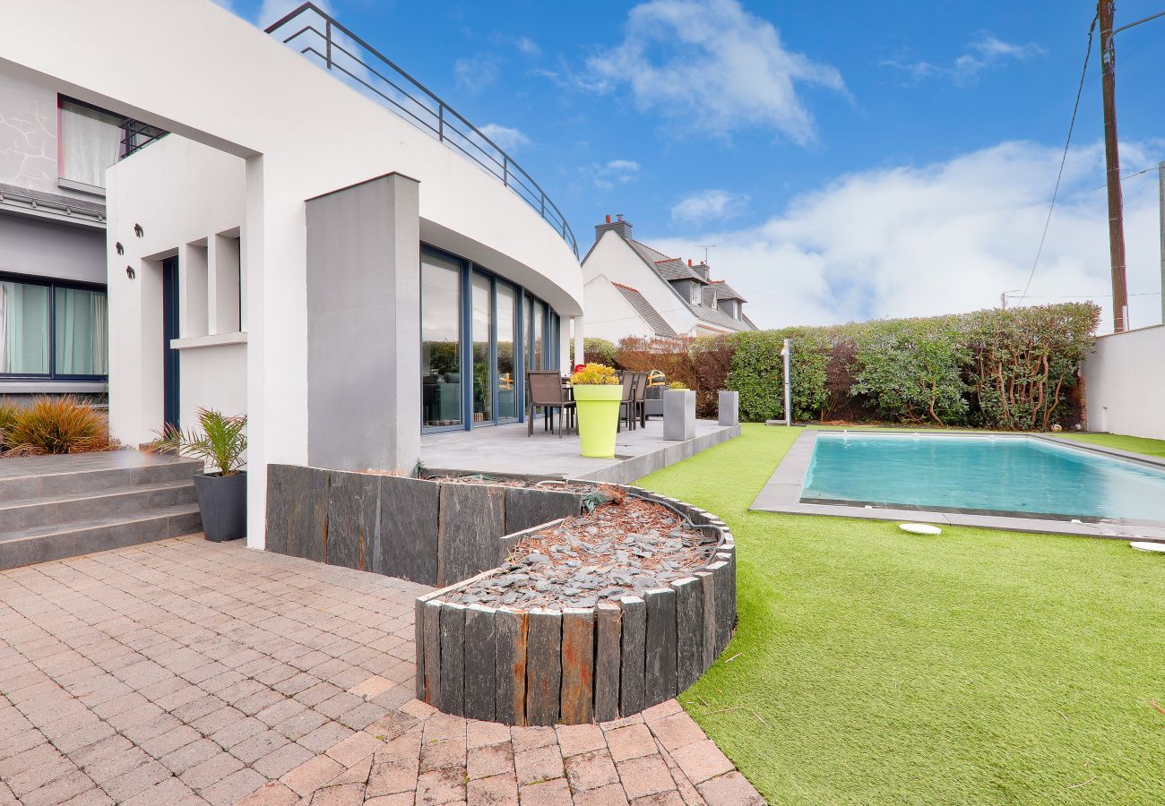 Ferienhaus in Saint-Pierre-Quiberon - Haus für 8- Schwimmbad- 550m von Strand
