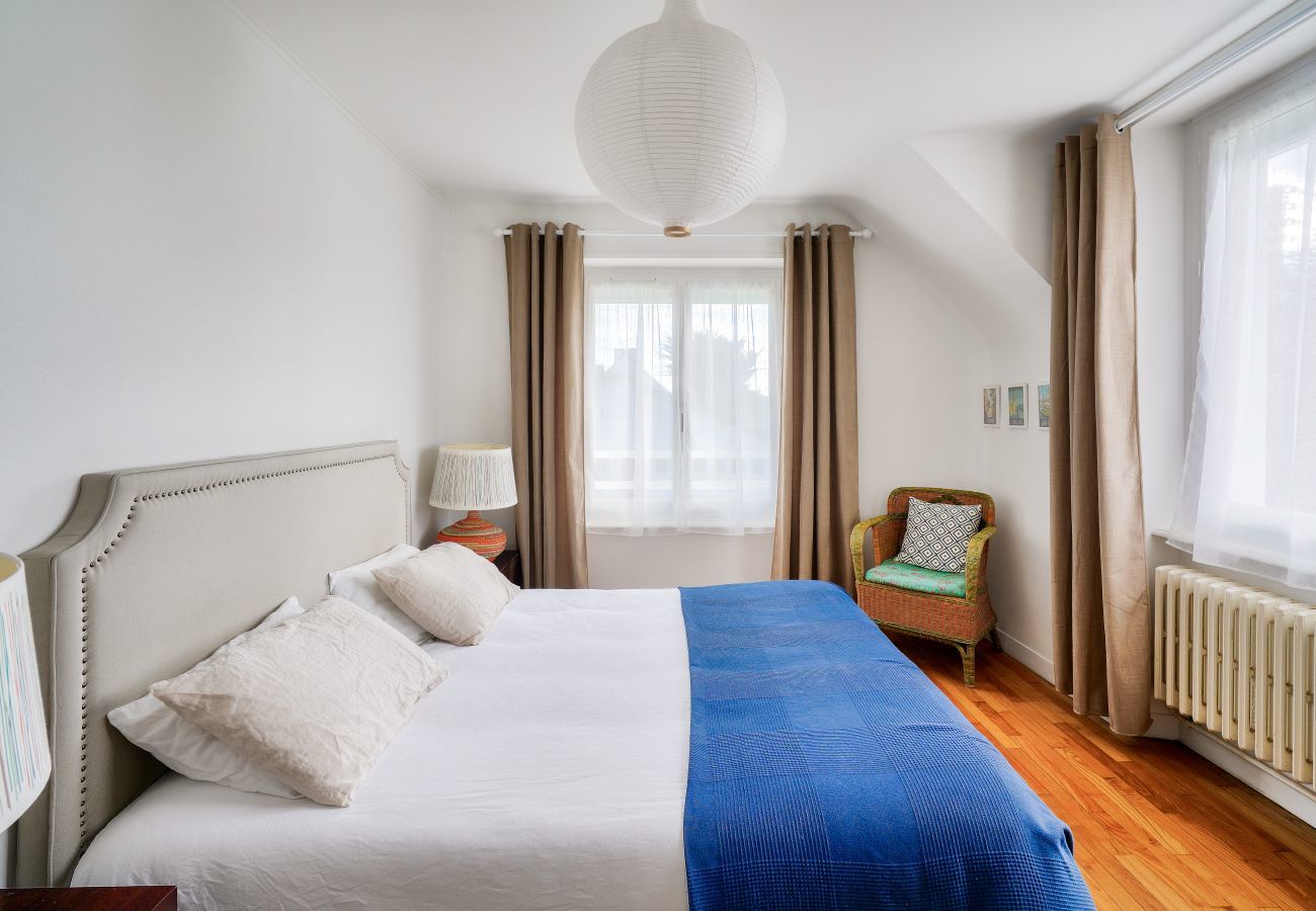 Ferienhaus in Ile Tudy - 350m vom Strand - Schönes Haus für 8 mit Garten