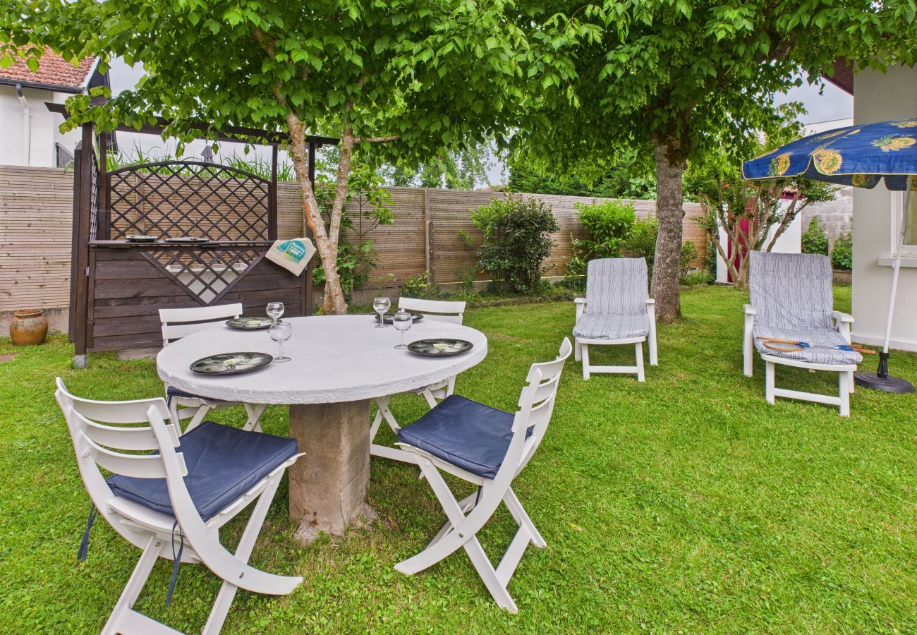 Ferienhaus in Andernos-les-Bains - Friedlicher Zwischenstopp für 4 in Andernos