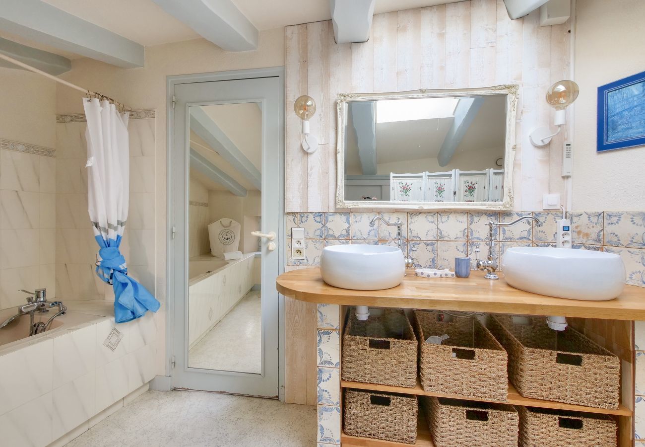 Ferienhaus in La Flotte - Haus für 6- La Flotte- Hoomy