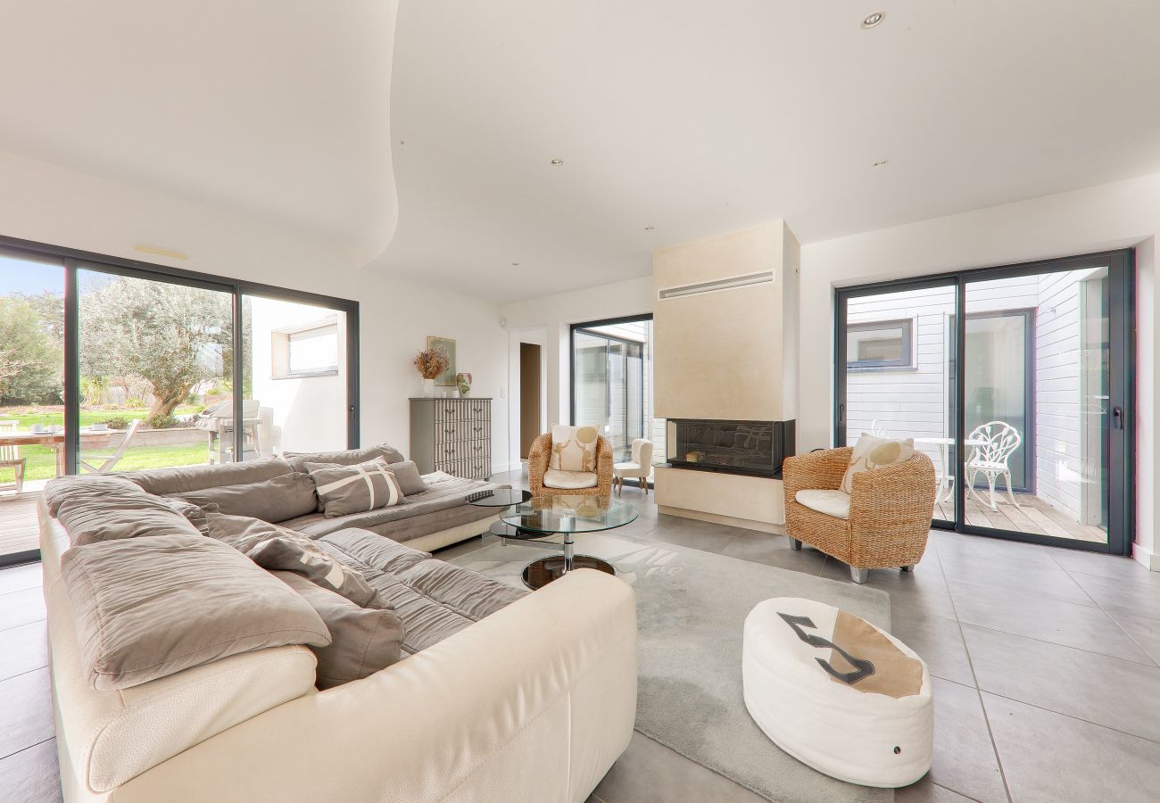 Ferienhaus in Saint-Armel - Haus mit Pool für zehn Personen