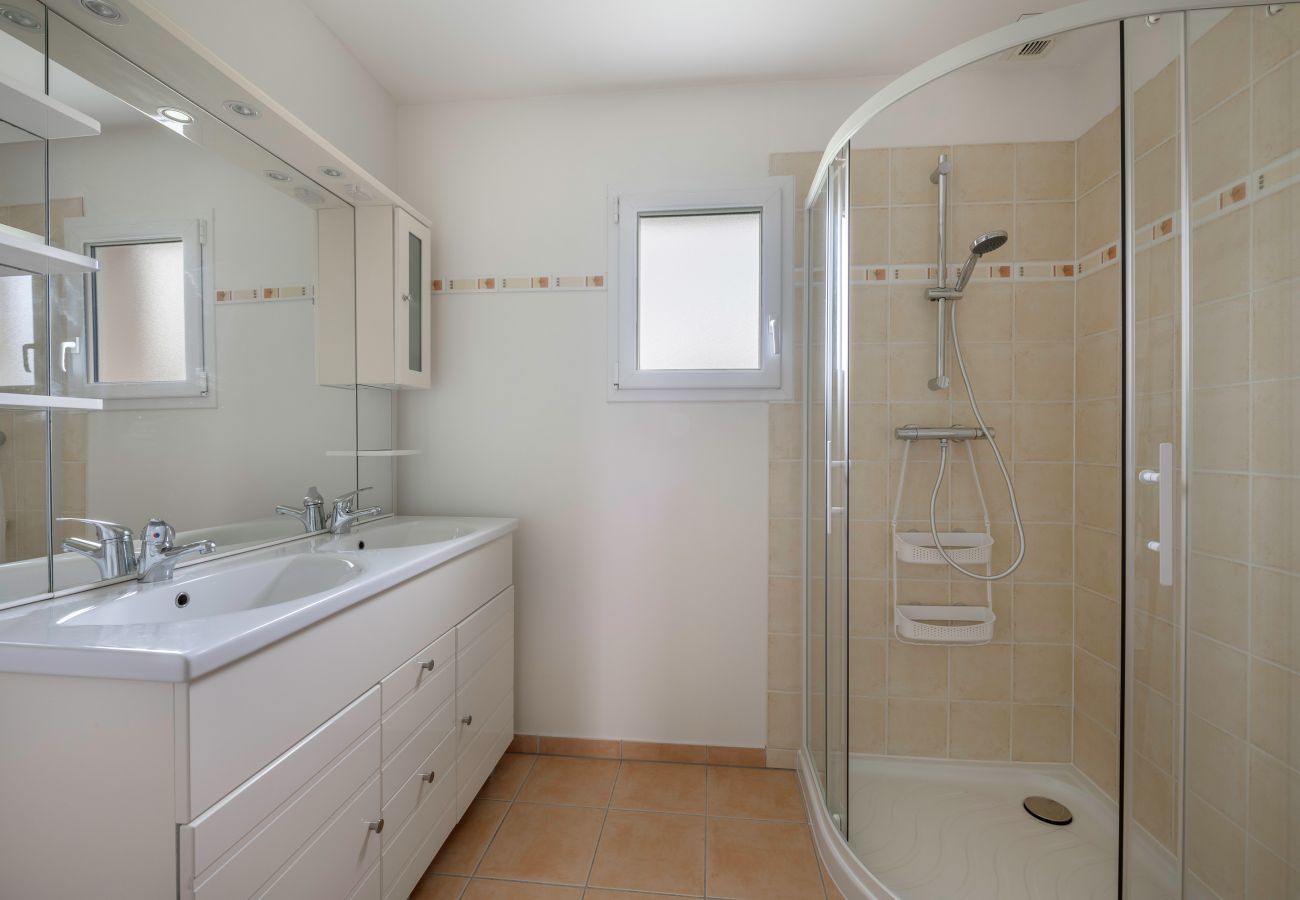 Ferienhaus in Saint-Molf - 10 Minuten vom Meer, Ferienhaus mit Garten