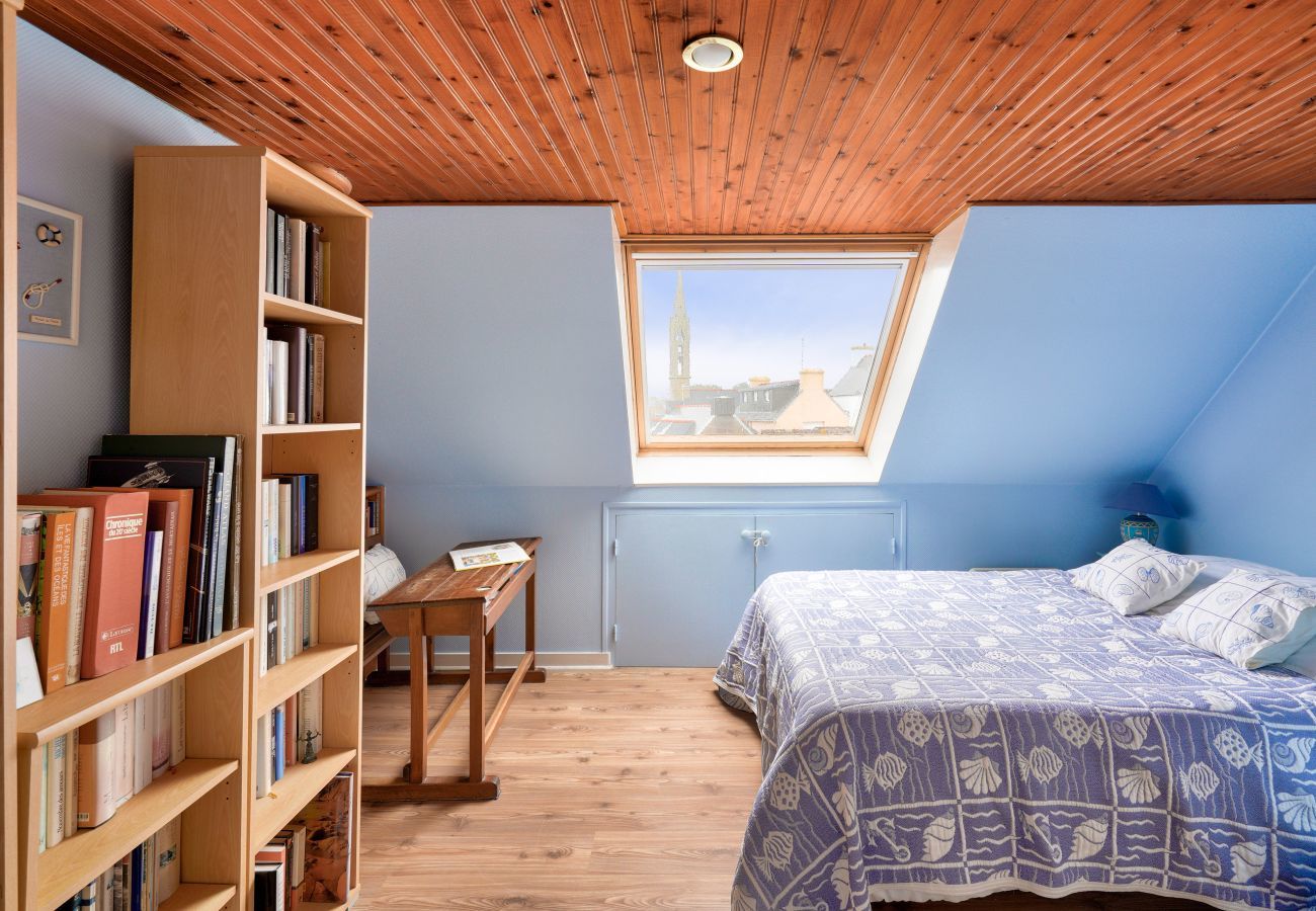 Ferienhaus in Ile Tudy - 250m vom Strand entfernt, Haus für 6, Île Tudy