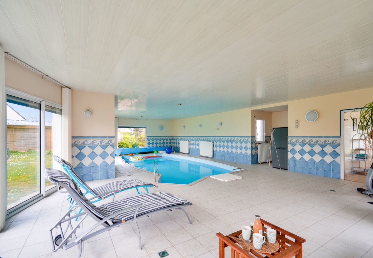 Ferienhaus in Loctudy - Hallenbad - Sauna - Haus für 9 in Loctudy