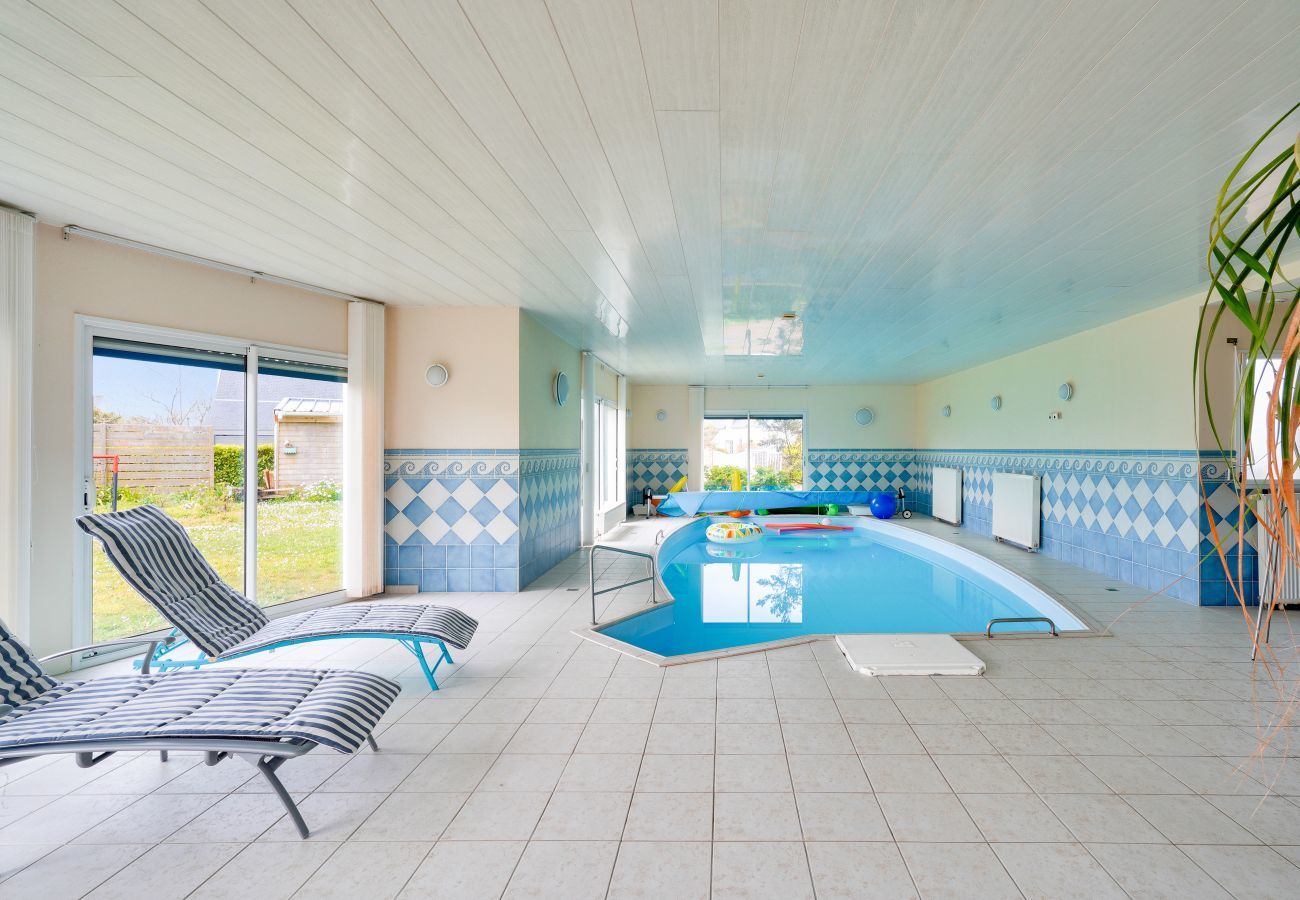 Ferienhaus in Loctudy - Hallenbad - Sauna - Haus für 9 in Loctudy