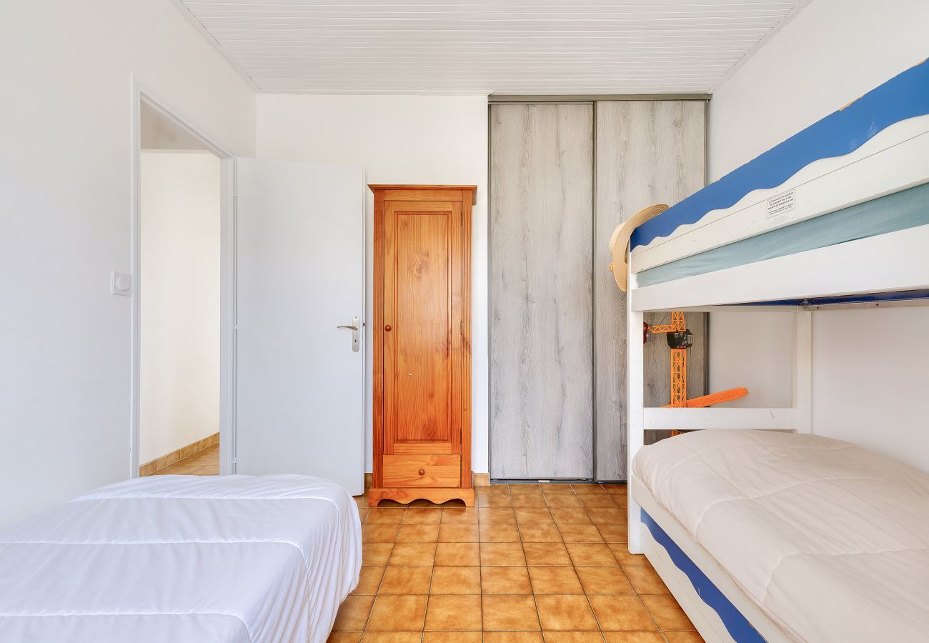 Ferienhaus in Brem-sur-Mer - Haus und garten für 4 im Brem Sur Mer