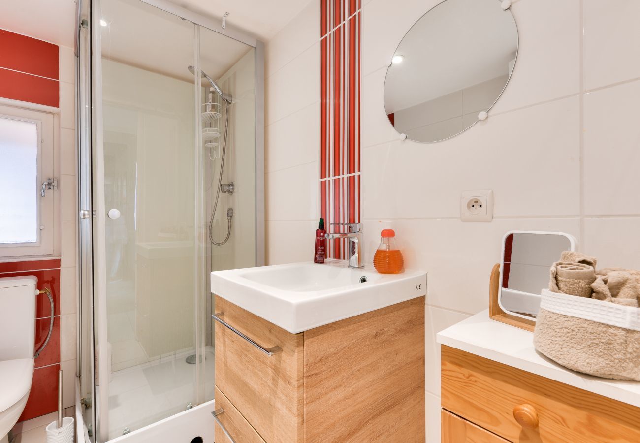 Ferienhaus in Andernos-les-Bains - 1km plage du Mauret- Haus für 6 mit Pool