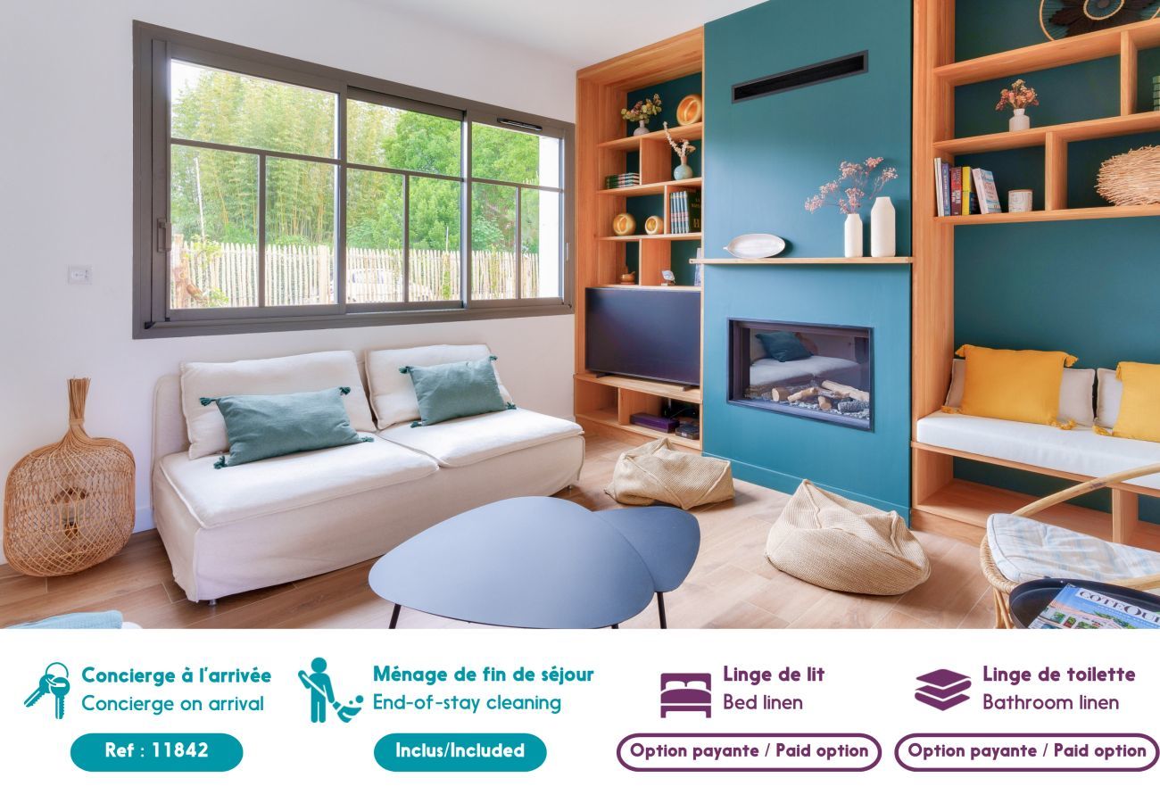 Ferienhaus in Andernos-les-Bains - Geräumige Villa unter Pinien &  Pool