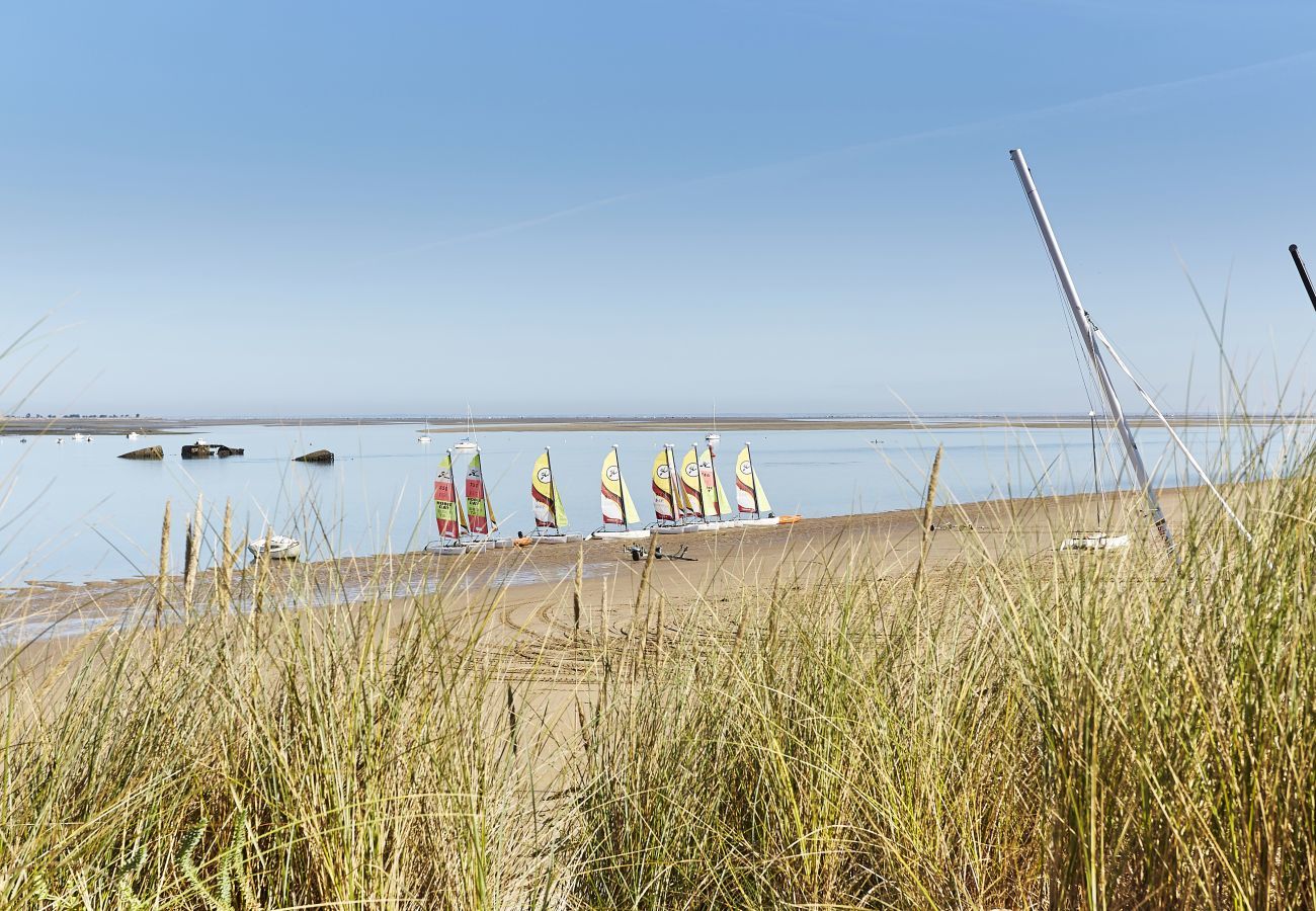 Villa in La Barre-de-Monts - Haus für 10 mit beheiztem Schwimmbad
