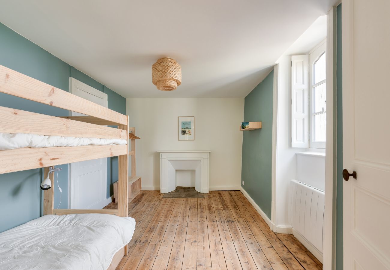Ferienhaus in Pléboulle - Familienhaus für 12 Erwachsene und 2 Kinder