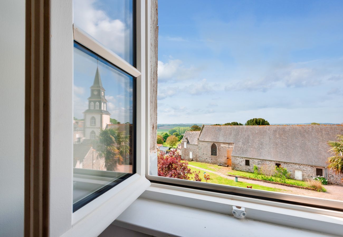 Ferienhaus in Pléboulle - Familienhaus für 12 Erwachsene und 2 Kinder
