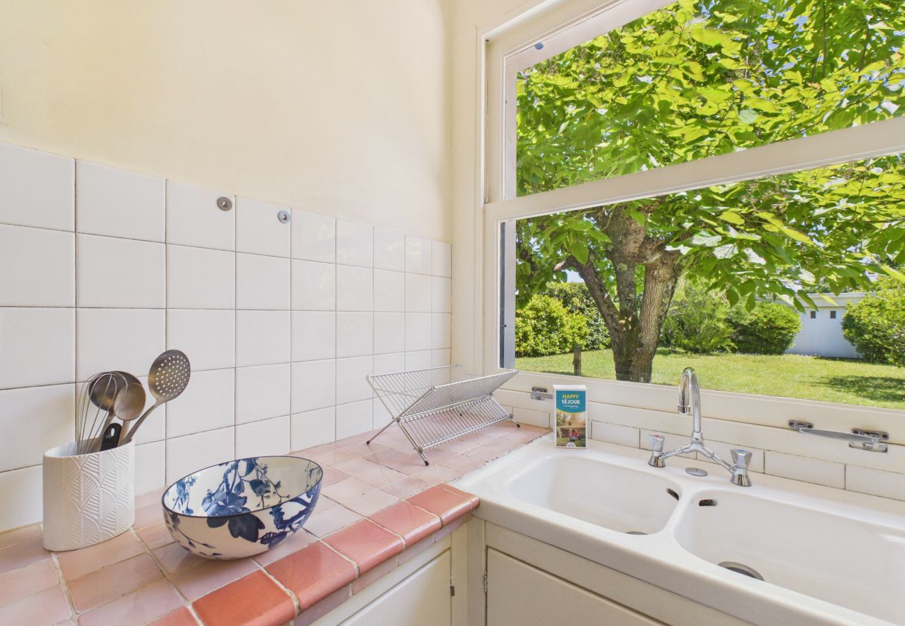 Ferienhaus in Andernos-les-Bains - Haus mit Garten, 1 km bis zum Strand