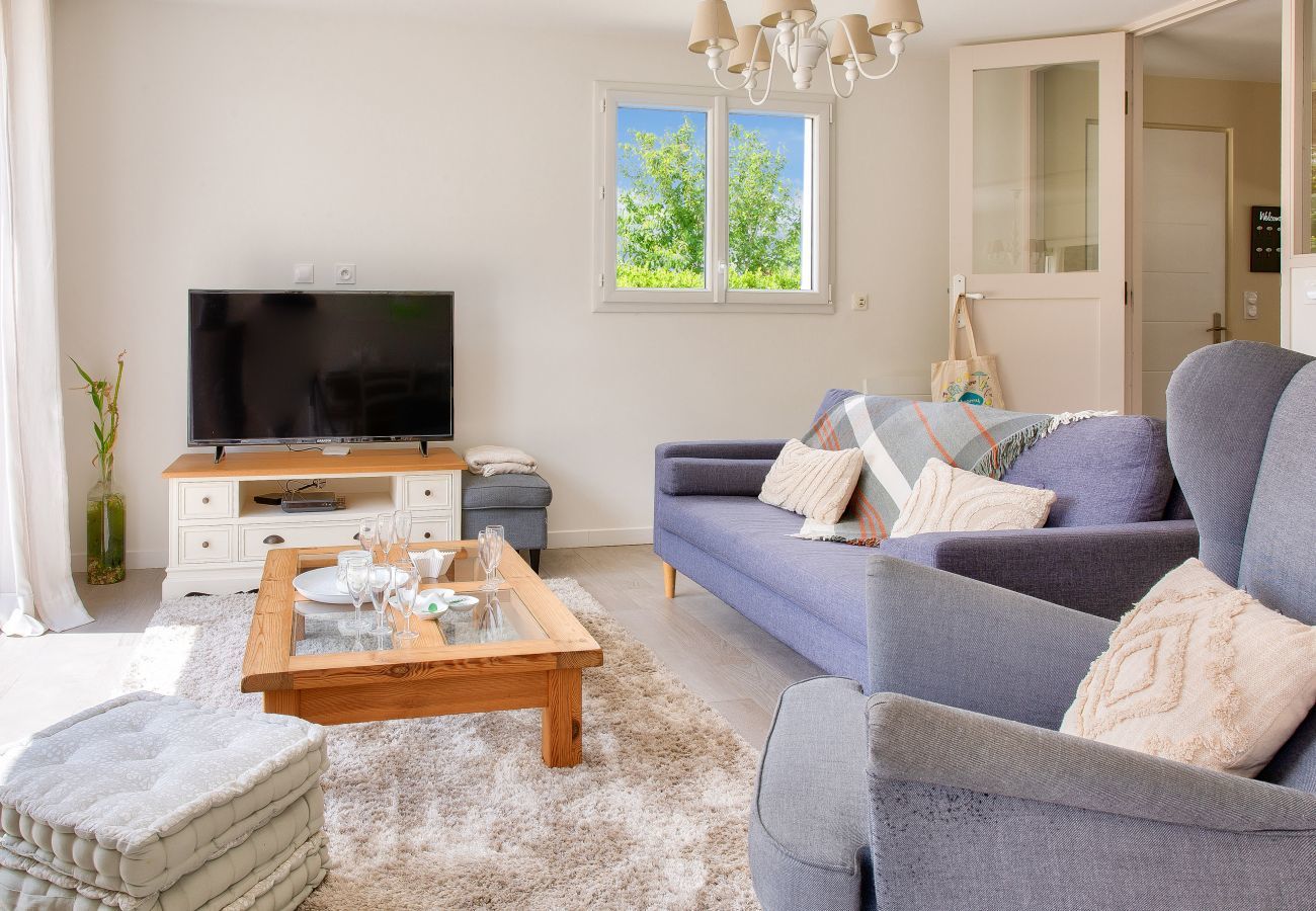 Ferienhaus in Clohars-Fouesnant - Großes Haus für 8 Personen und schöner Garten