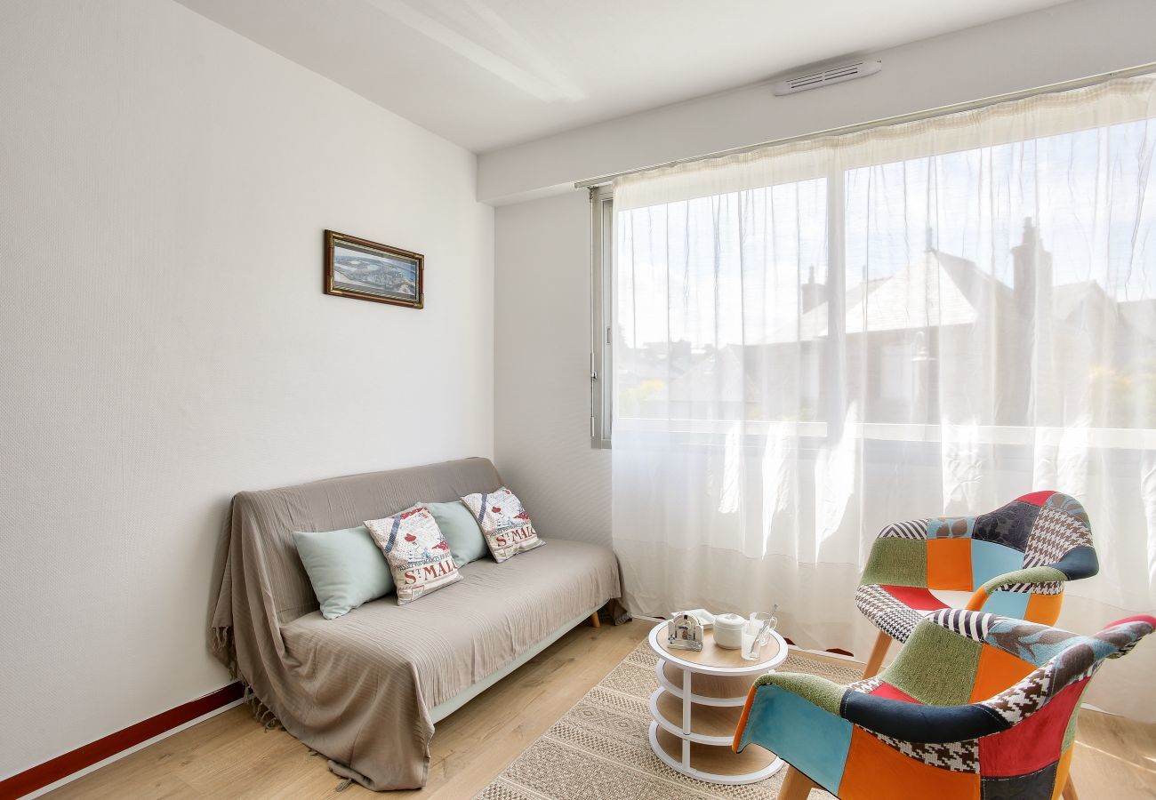 Ferienwohnung in Dinard - In der Nähe des Marktes und des Strandes L'Ecluse