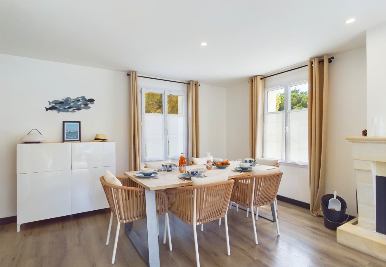 Ferienhaus in La Flotte - Haus für 6 - 850m Strand von La Clavette